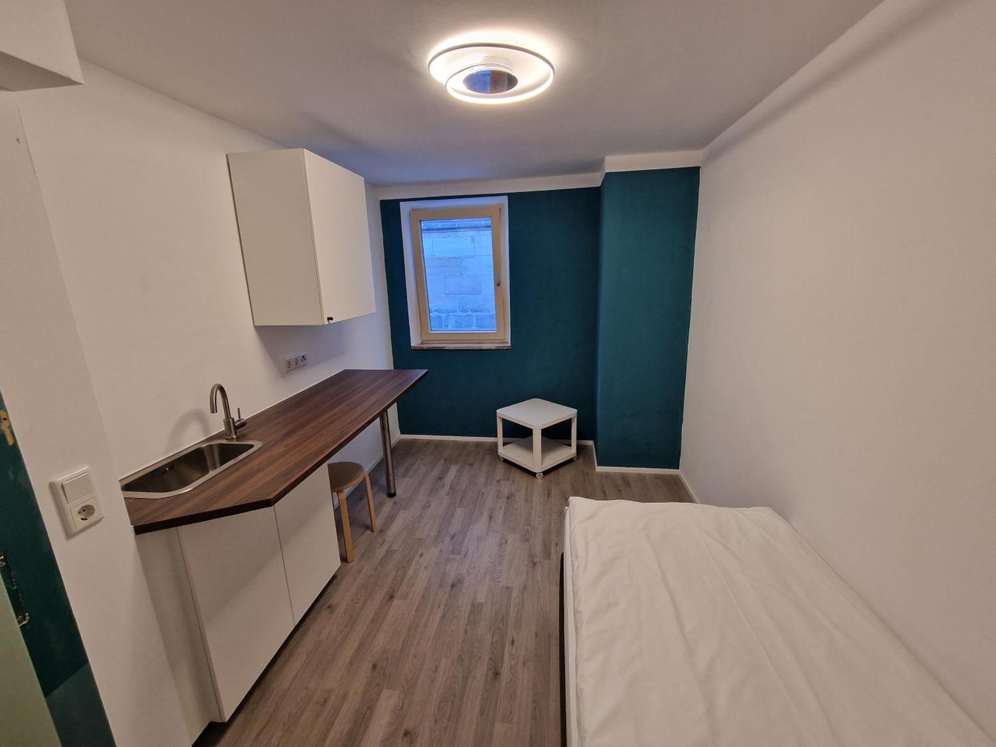 Haus99 Budget Pension & Apartments Fürth Екстериор снимка