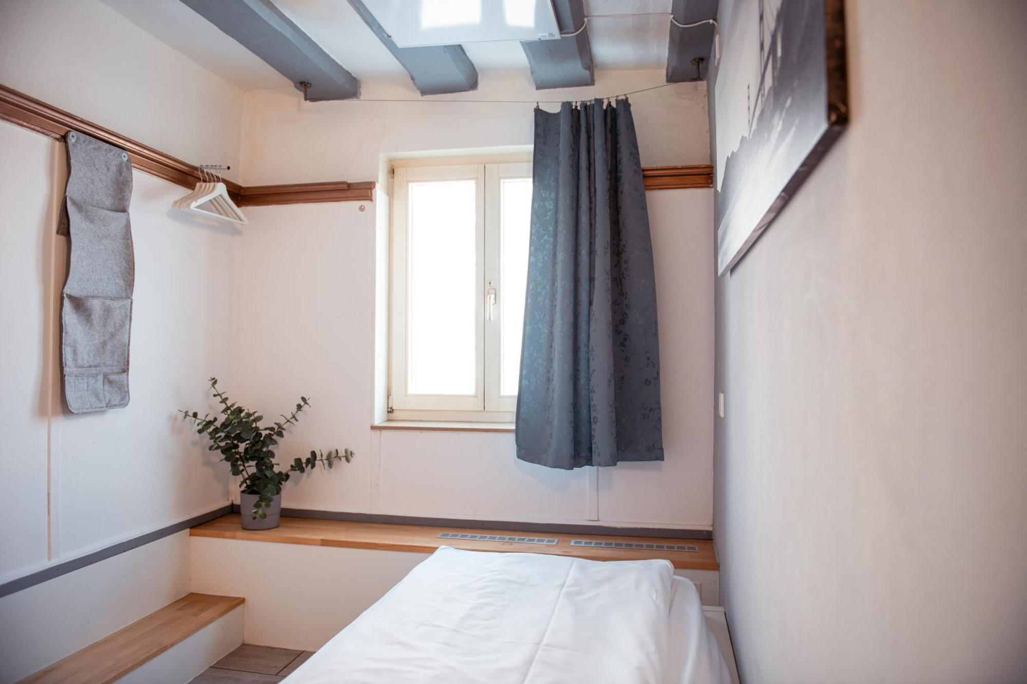 Haus99 Budget Pension & Apartments Fürth Екстериор снимка