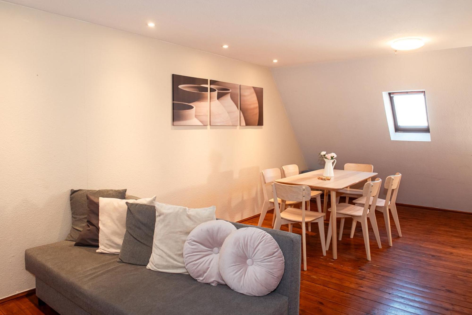 Haus99 Budget Pension & Apartments Fürth Екстериор снимка